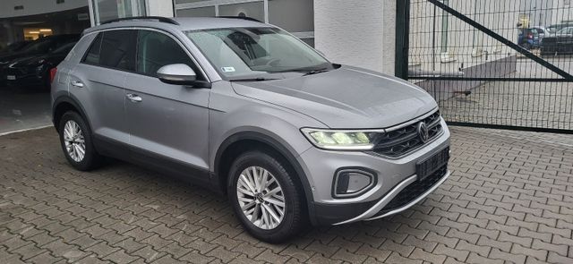 Volkswagen T-Roc Life DSG LED VIRTUAL / KAM /AHK / INSP NEU