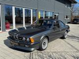 BMW M635 CSi - BMW M6: 635csi