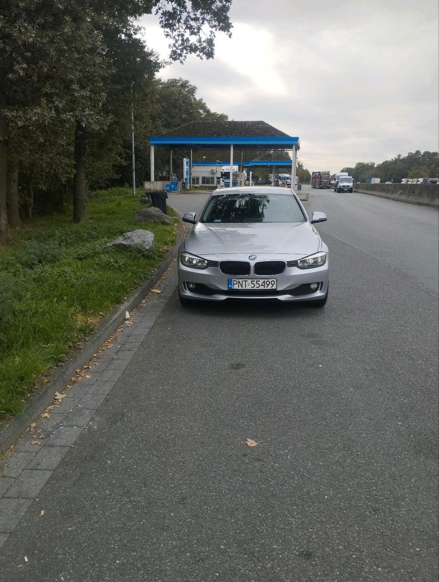 BMW 320