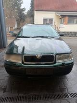 Skoda Octavia 1u Allrad - Skoda Octavia aus 2001: Kombi