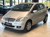 Mercedes-Benz A 170 ELEGANCE Tempomat Klimaanlage Einparkhilfe - Mercedes-Benz A 170: Elegance