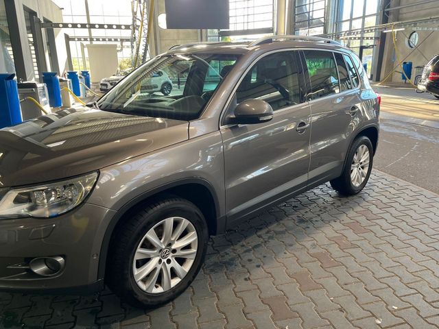 Volkswagen VW Tiguan 2.0 TDI Allrad