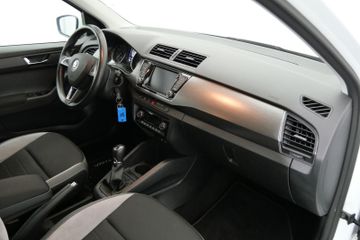 Skoda Fabia Combi Joy 1.2 TSI PDC SHZ KLIMA Navi