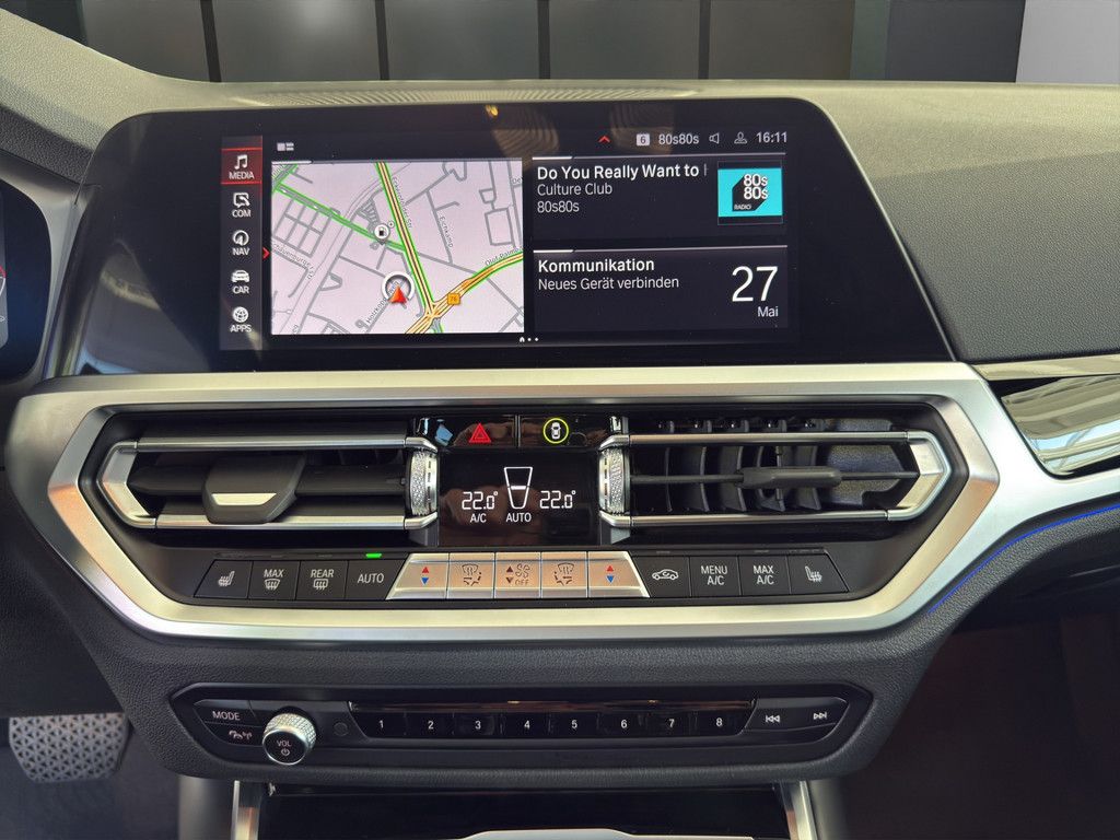 BMW 318i T. SPORTLINE LED NAVI SPORTSITZ PDC SHZ 18" foto 11