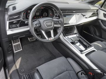 Audi Q7 - 10