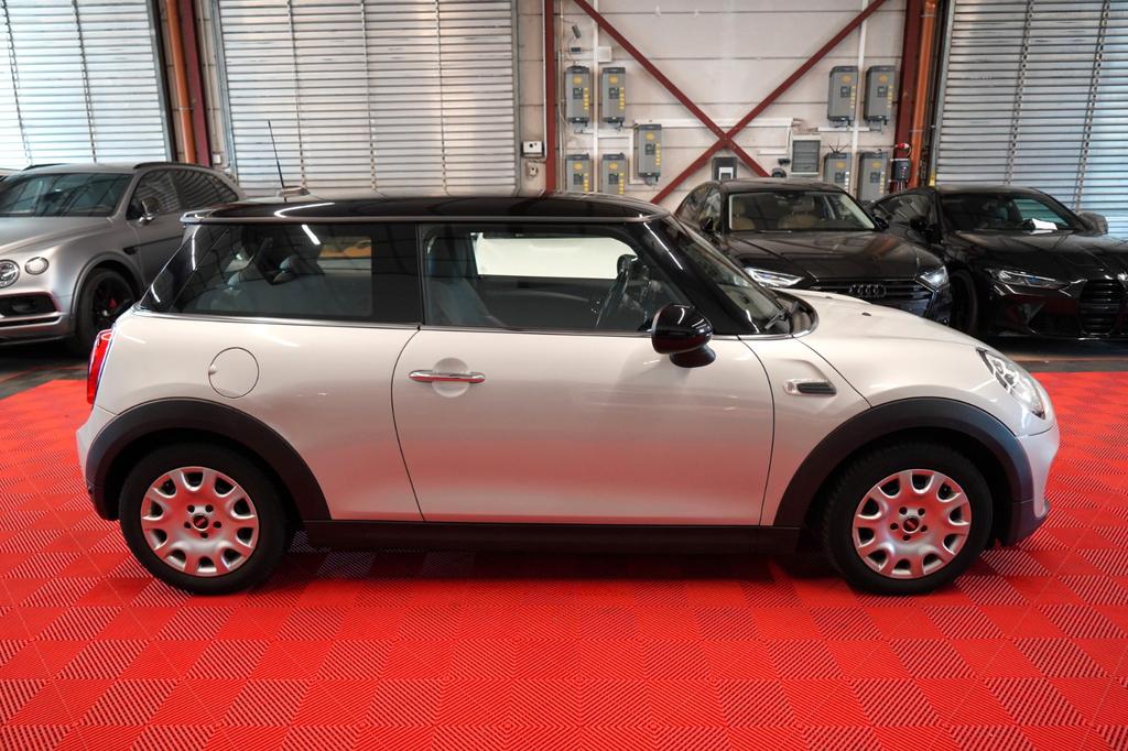 MINI Cooper D