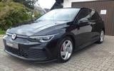 Volkswagen Golf VIII Lim. GTI DSG Blackstyle/VIRTUAL/NAVI - Volkswagen Golf: Schwarz, Vi GTI