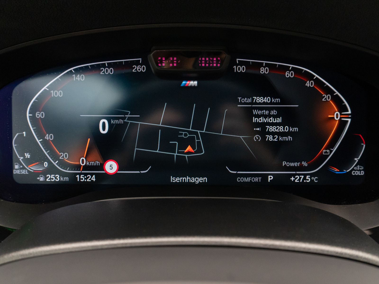 Fahrzeugabbildung BMW 540d xD M Sport Laser Kamera HUD DAB HiFi Komfor
