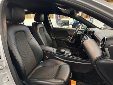 Mercedes-Benz A 180 d *2. Hand*Klima*Navi*Kamera*Bluetooth*LED