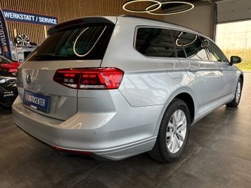 Volkswagen Passat *KEYLESS*ACC*AHK*NAV*3-ZONEN*LED*