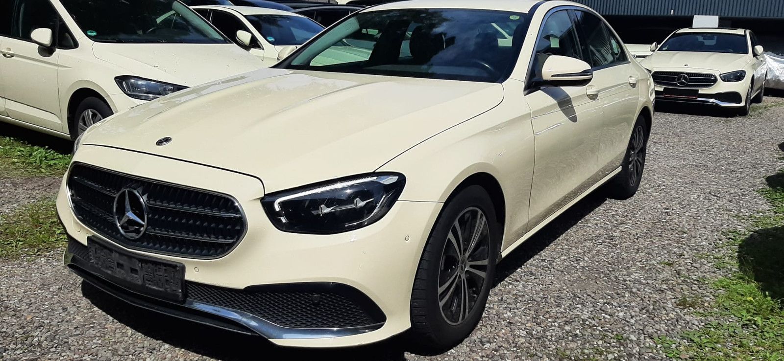 MERCEDES-BENZ E 220 d Aut. Widescreen Widescreen Navi CAM PDC