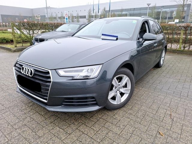 Audi A4 AVANT 30TDI S-TRONIC * NAVIGATION * ALU * LED