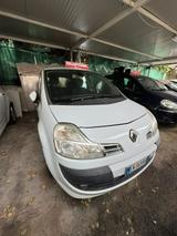Renault Modus 1.2 16V TCE Live - weiße Renault Modus