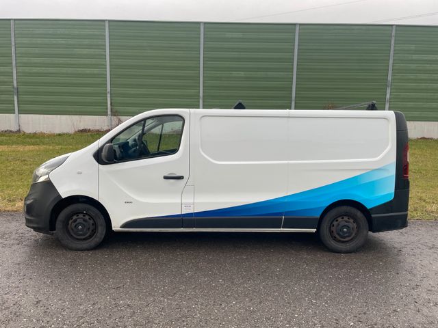 Opel Vivaro 1,6 Klima AHK nur 84600 km