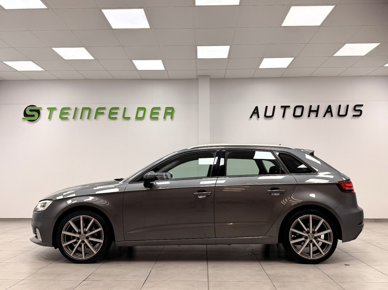 Audi A3 Sportback sport / LED / XENON / NAVI / SHZ foto 8