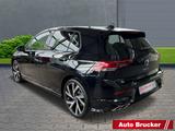 Volkswagen Golf VIII R-Line 2.0 TDI+DSG+LED+Navi+3-Zonen-Kl - Volkswagen Golf mit Diesel-Antrieb: 3.3