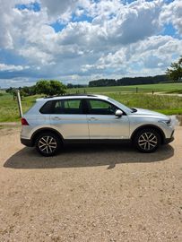 Volkswagen Tiguan - 3