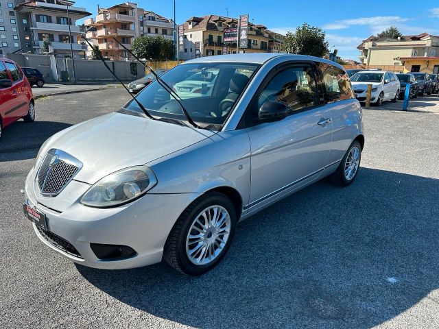 Lancia LANCIA YPSILON 1.2 8V 69CV BENZINA