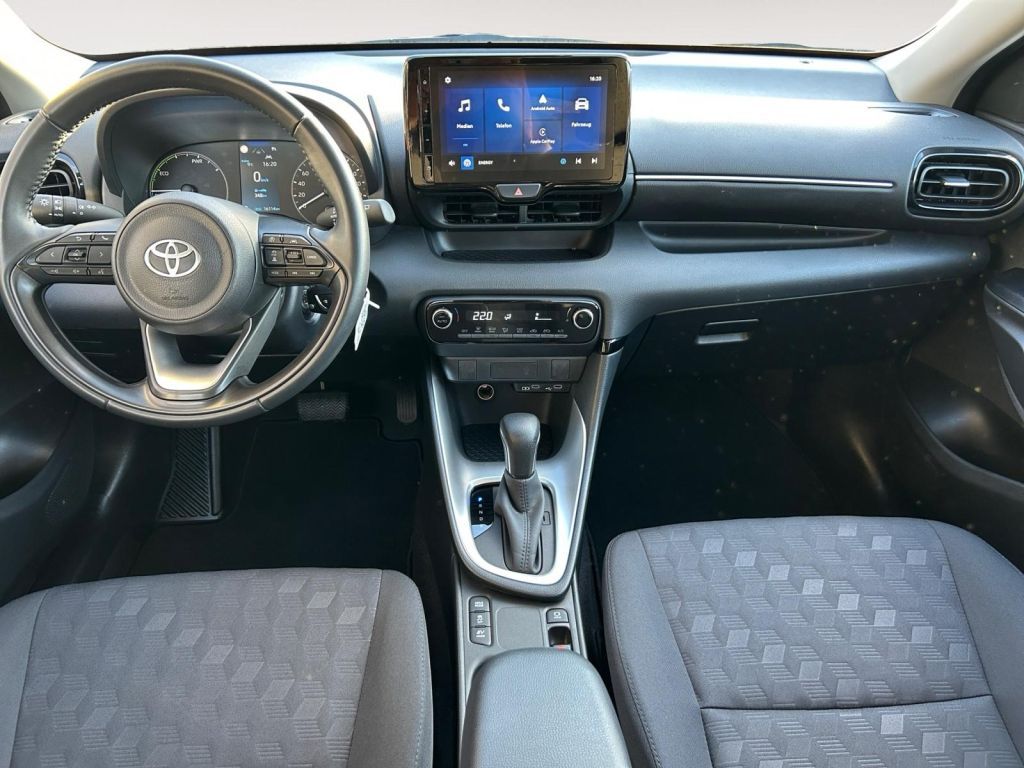 Fahrzeugabbildung Toyota Yaris Hybrid 116 1.5 VVT-i Comfort