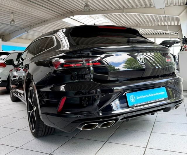 Fahrzeugabbildung Volkswagen Arteon R Shooting Brake 4M 2.0 TSI DSG 4 PANO NA