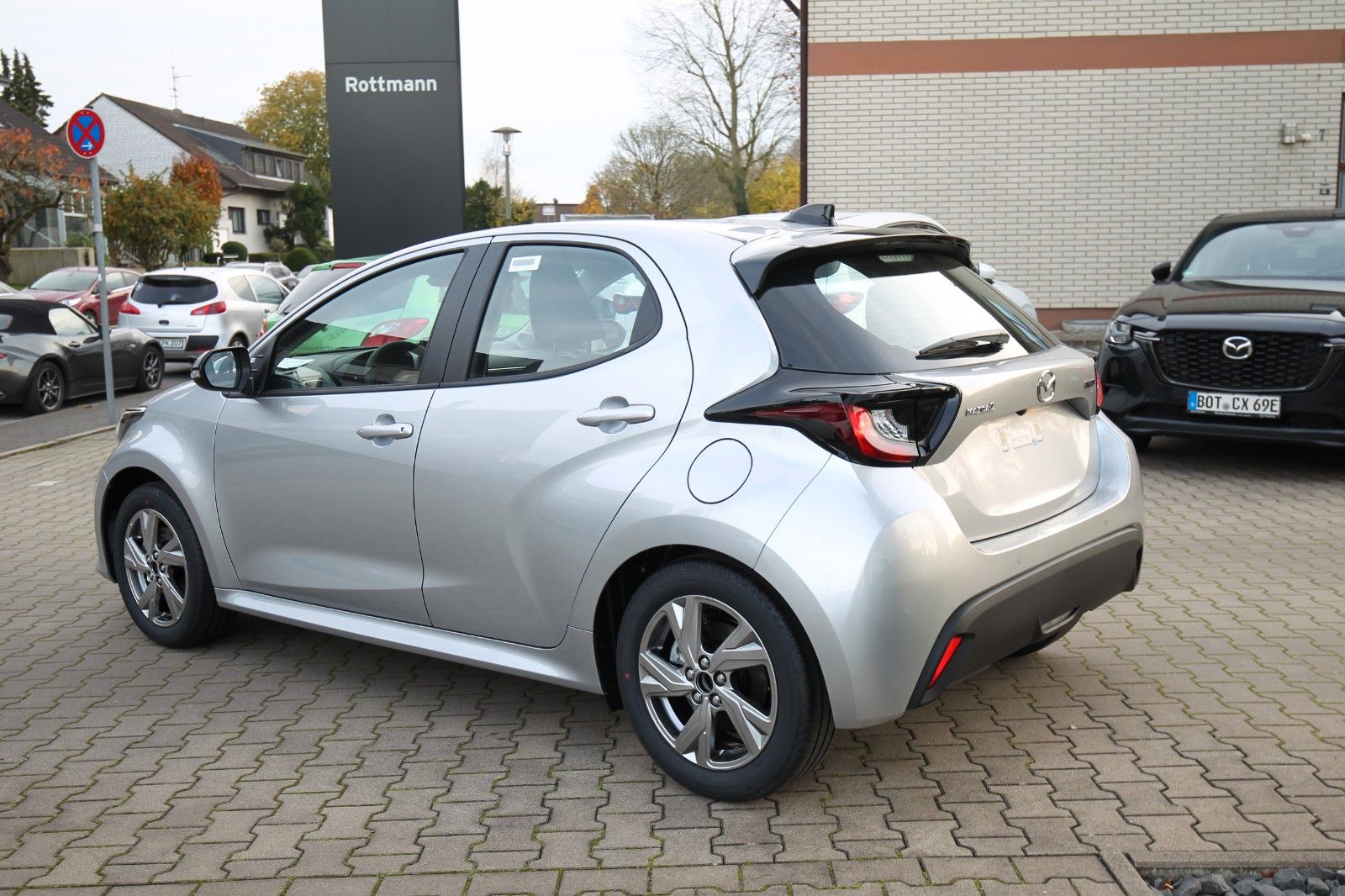 Mazda 2 Hybrid - Bild 6