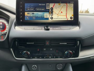 Nissan Qashqai 1.3DIG-T TEKNA 4X4 158PS BOSE+NAVI+SHZ