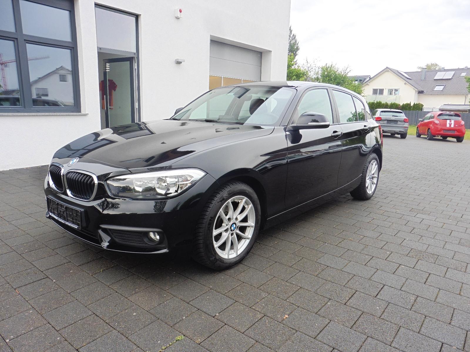 BMW 116i Advantage*Navi*Digitales Tacho*1.Hand