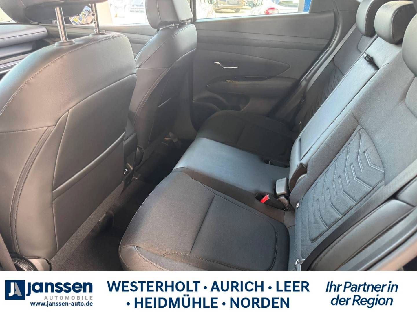 Fahrzeugabbildung Hyundai TUCSON TREND