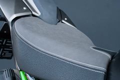 KAWASAKI Z 900 SE 2026 Performance + AKRA + Quickshifter