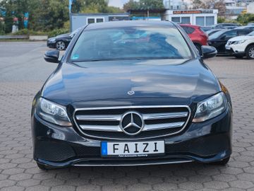 Mercedes E 200 - 2