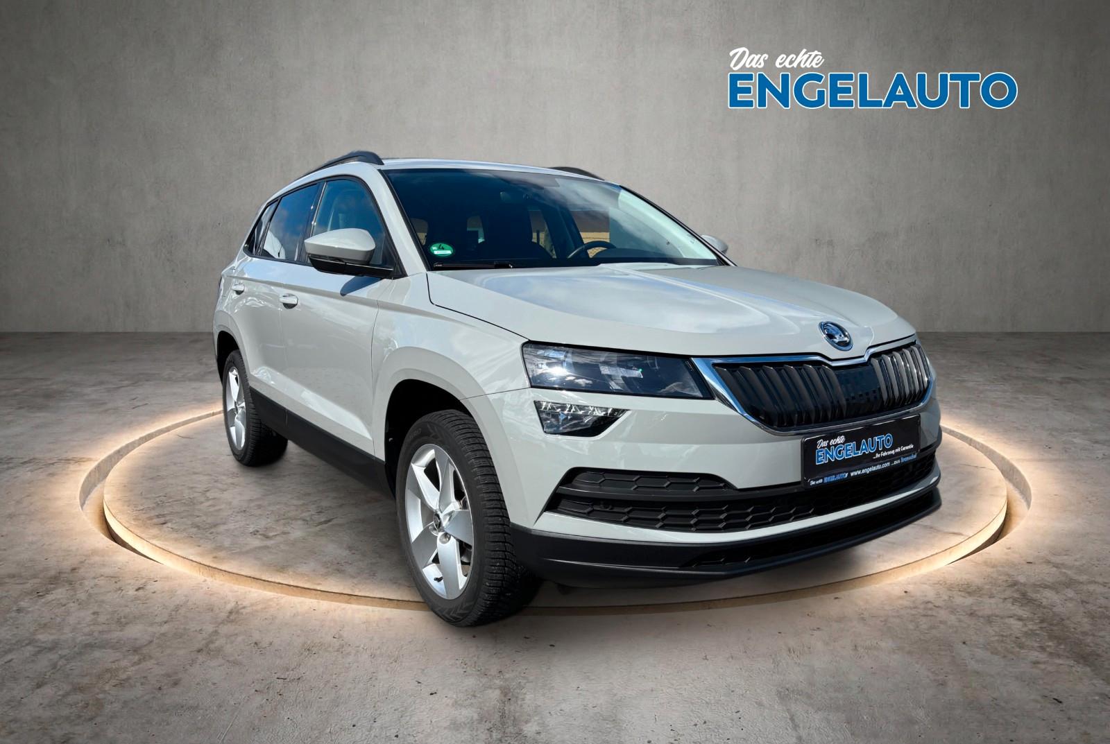 Skoda Karoq Ambition KEYLESS AMBIENTE CARPLAY SHZ
