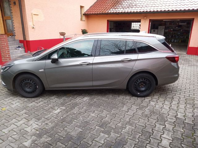 Opel Astra Kombi ST 1.6 Diesel Innovation ...