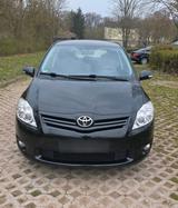 Toyota Auris 1.6 , Neu TÜV  , 2 Hand - Toyota Auris Gebrauchtwagen in Stuttgart
