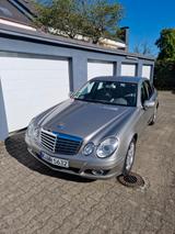 Mercedes-Benz E 200 Kompressor Automatik AHK 2.Hd. - gebrauchte Mercedes-Benz 200 aus dem Jahr 2006