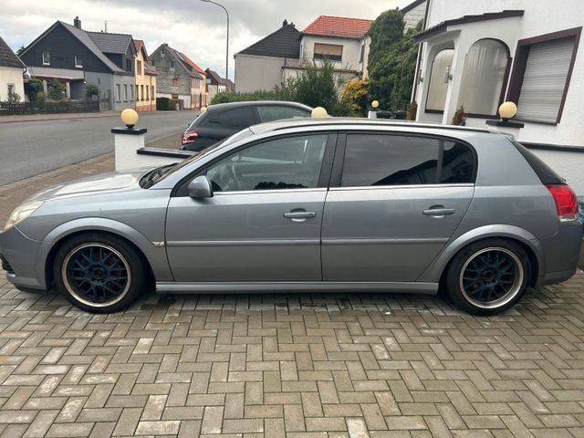 Opel Signum 2.2 TÜV