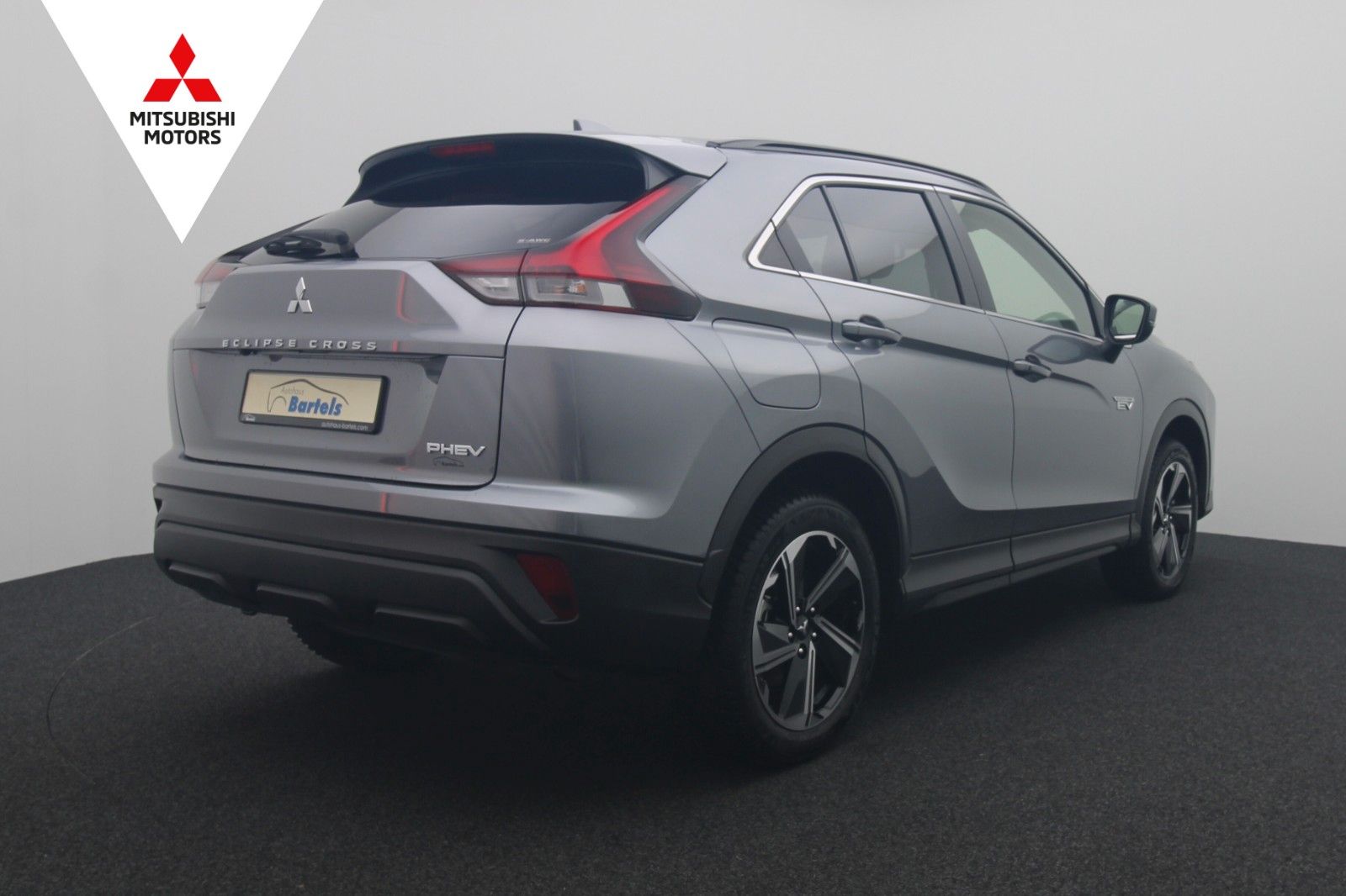 Fahrzeugabbildung Mitsubishi Eclipse Cross Plug-in Hybrid 2.4 Basis 4WD
