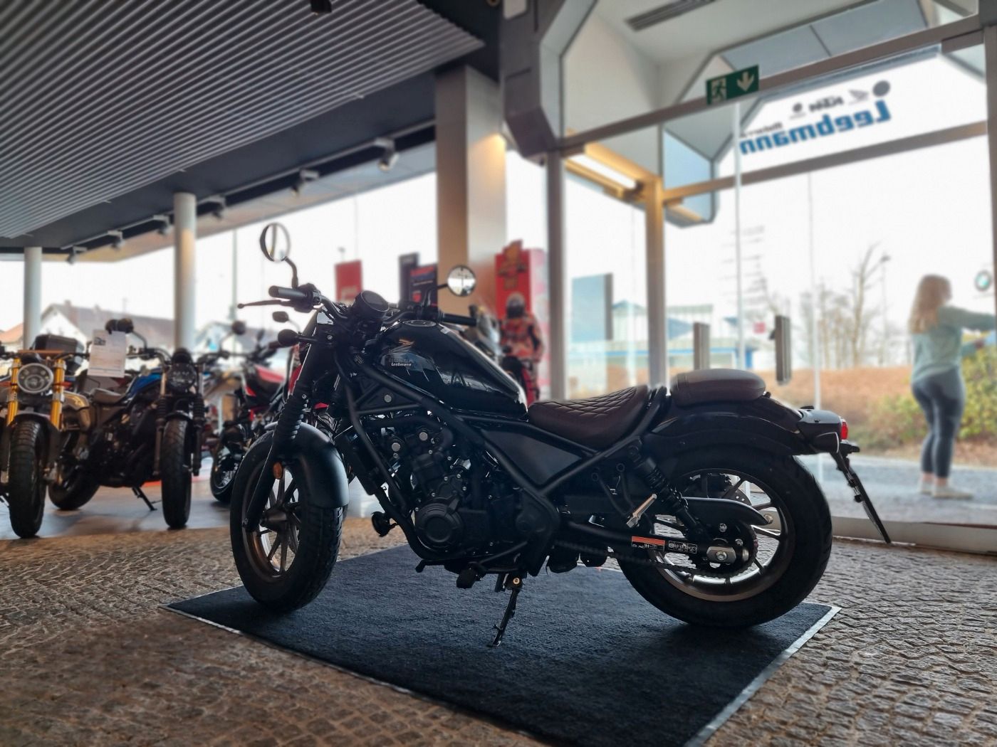 Fahrzeugabbildung Honda CMX 500 Rebel Special Editon 2024 auch Standard