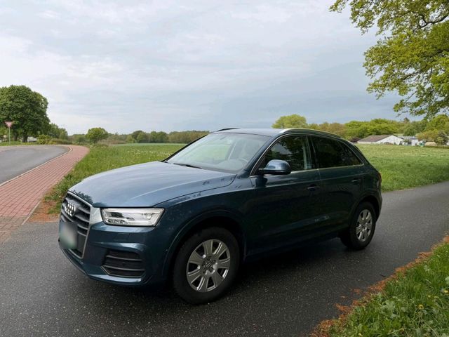 AUDI Audi Q3 2.0 TDI Quattro S tronic (2015)