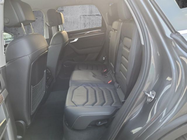 Touareg 3.0TDI Elegance 4Motion Luft AHK Memory