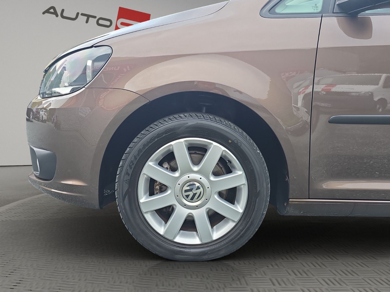 Fahrzeugabbildung Volkswagen Touran Trendline 1,6TDI 7 Sitze Tempomat