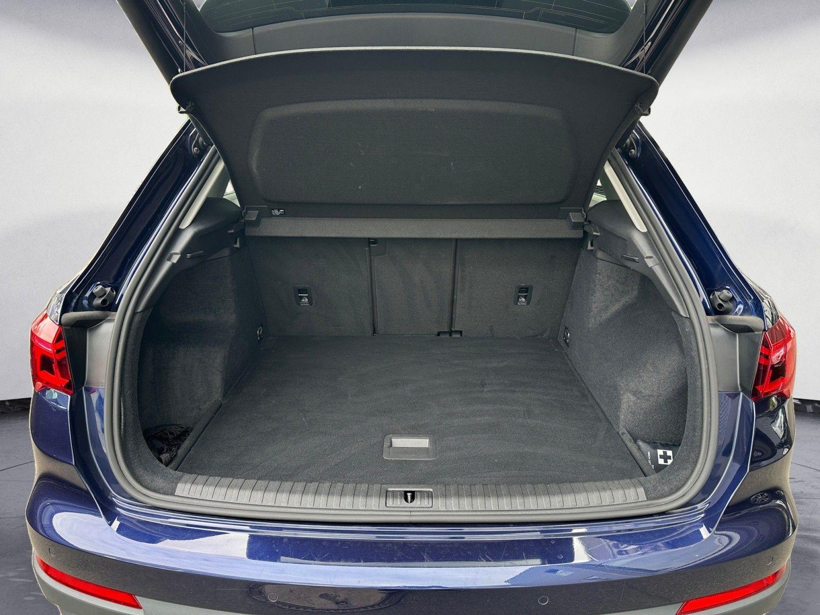 Audi Q3 35 TFSI Matrix/Pano/Kamera/Navi/Assist/uvm., миниатюра 13