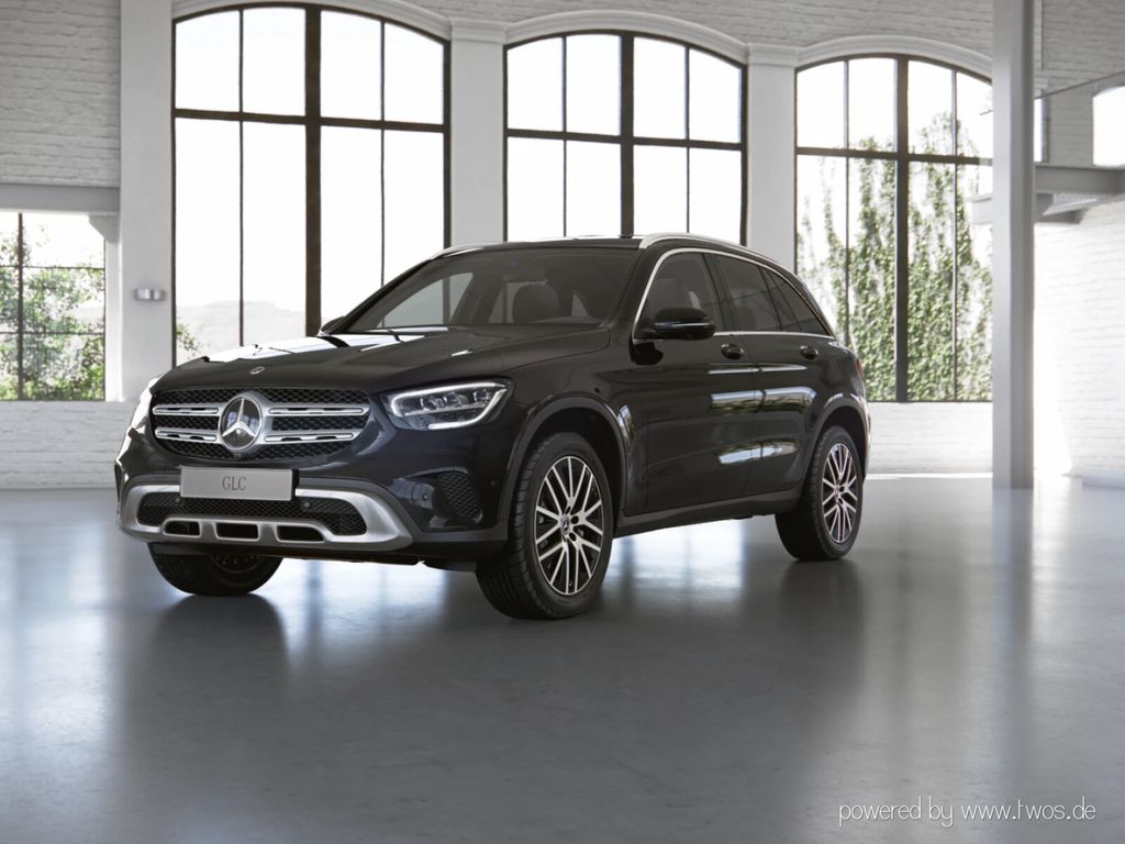Image of Mercedes-Benz GLC 300