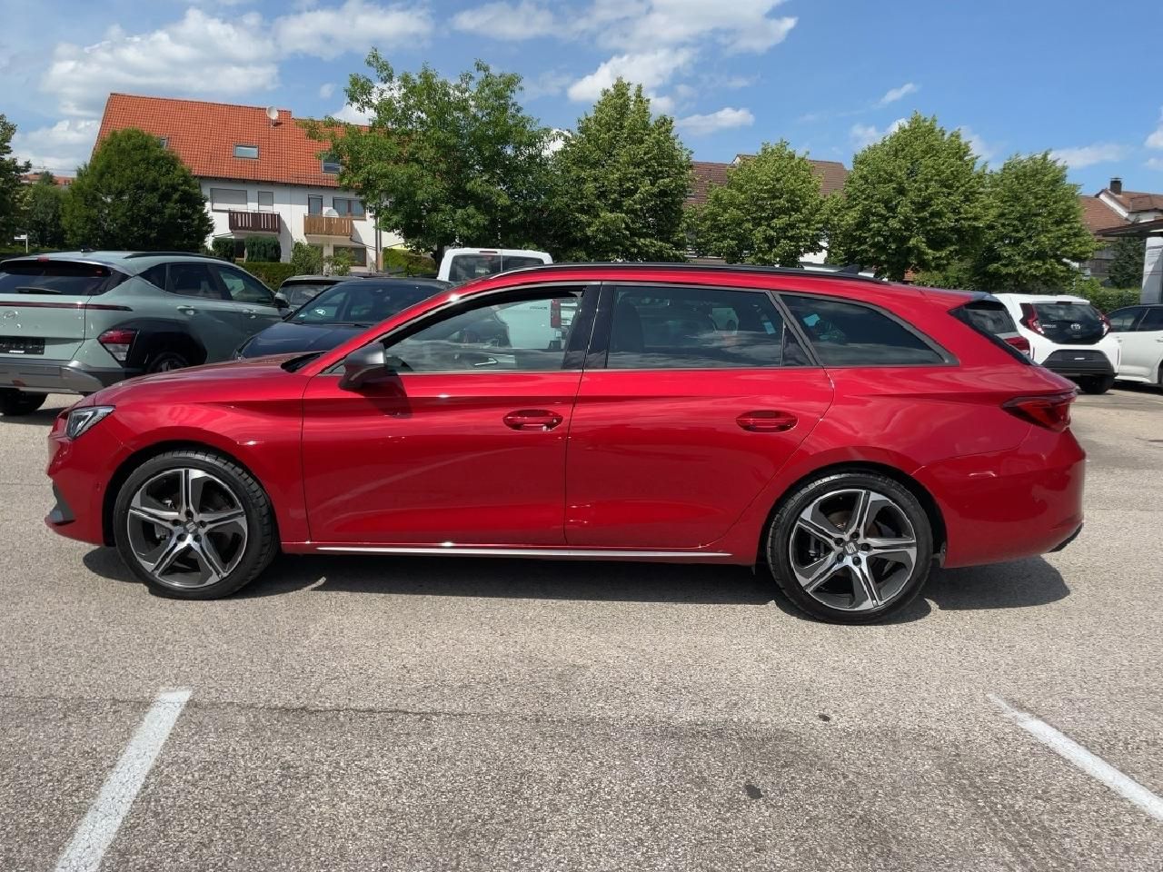 Fahrzeugabbildung SEAT Leon Sportstourer FR Plus