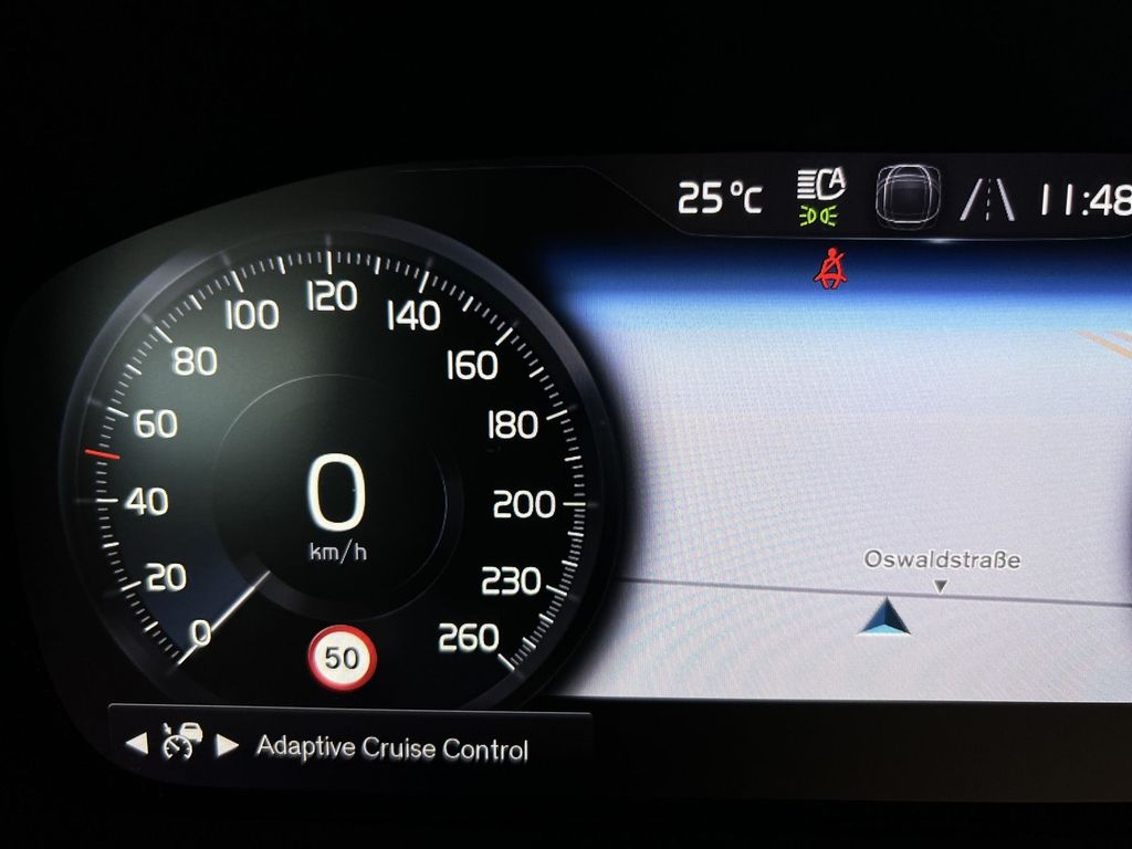 Volvo XC40 T5 R-Design Expression Recharge ACC BLIS