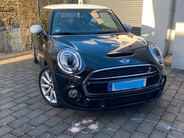MINI Cooper S / Leder / Automatik / Navi / Head up