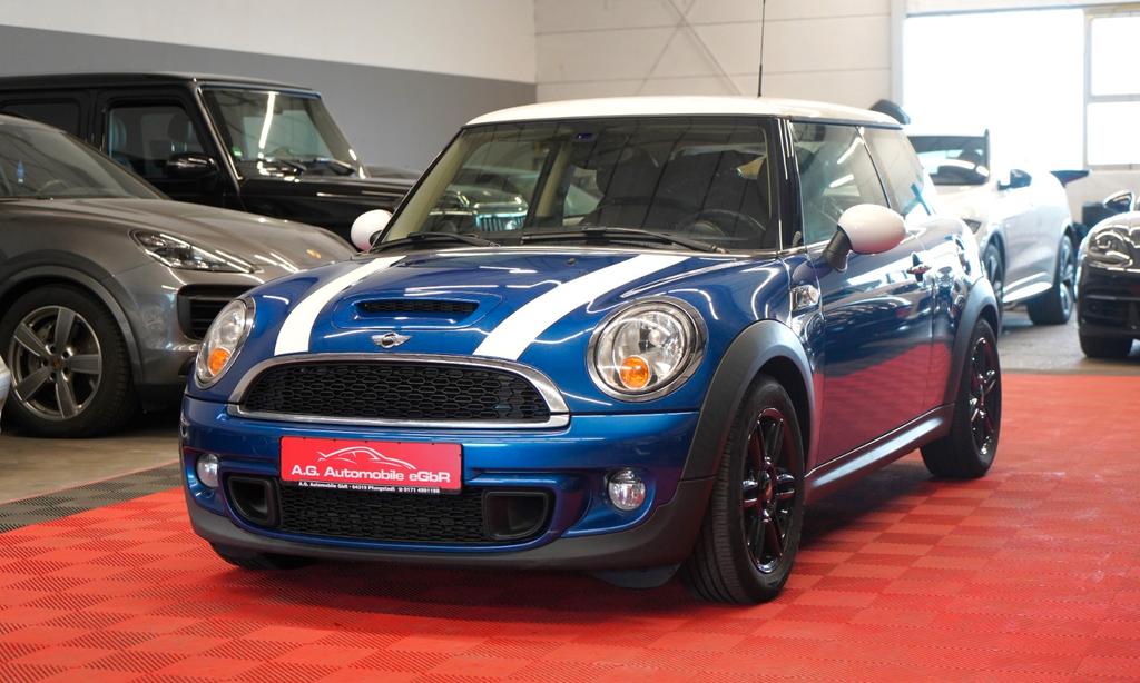 MINI Cooper SD