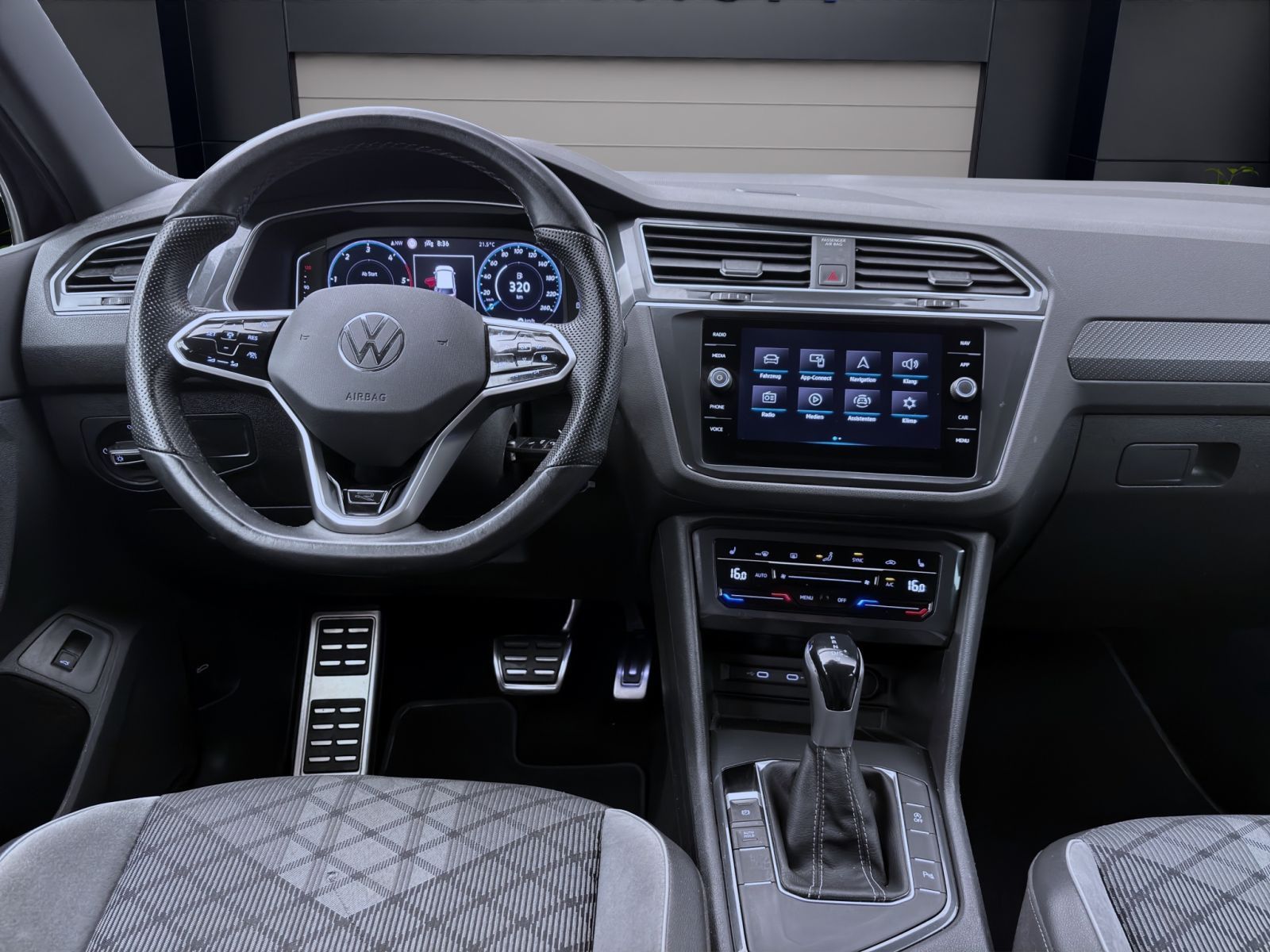 Volkswagen Tiguan - Bild 14