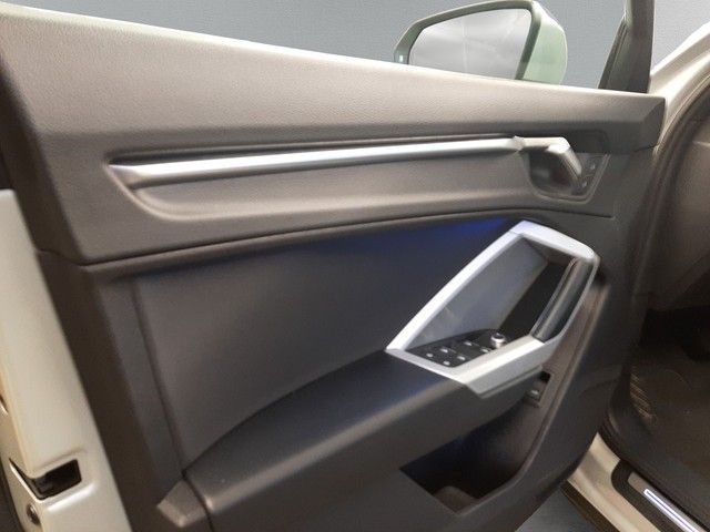 Fahrzeugabbildung Audi Q3 Sportback S line 35TDI AHK Navi elekHeck Kame