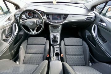 Opel Astra - 12