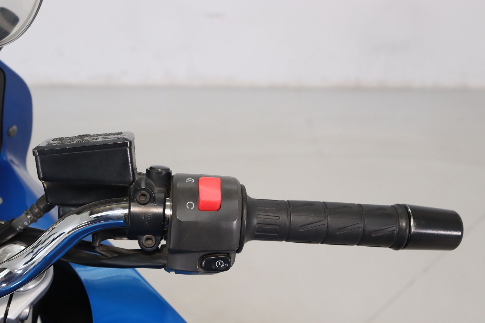 Fahrzeugabbildung Kawasaki ZR 750 F